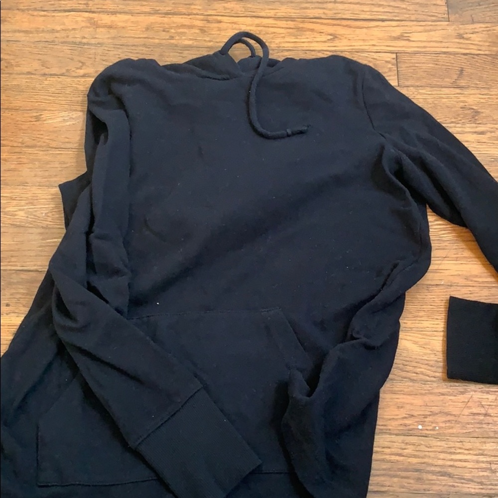 Black lightweight sweatshirt